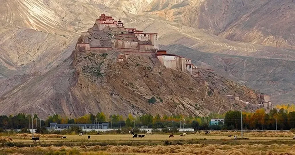  Gyantse Dzong 