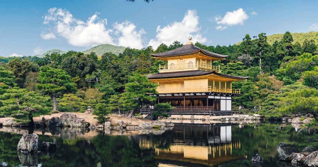 Asian Tour: The Bucket List Places to Visit in Asia + Kyoto, Japan: A Timeless Blend of Tradition and Serenity