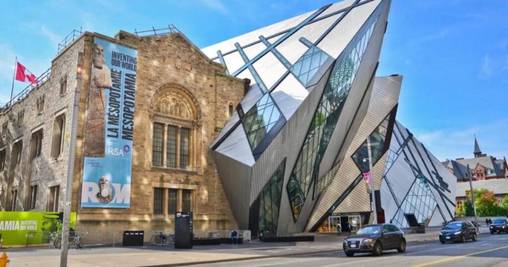 Royal Ontario Museum + Best Toronto Outdoor Activities