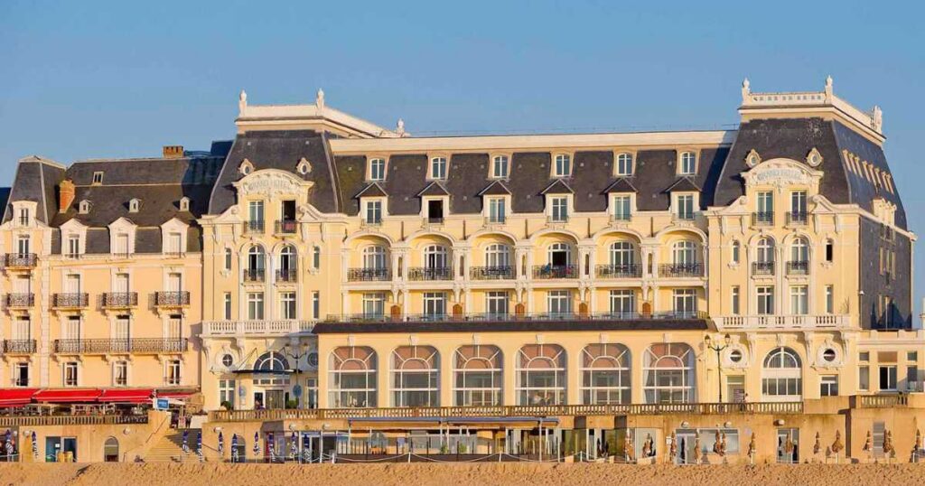 Exploring Hilton Hotels in France: Locations and Features