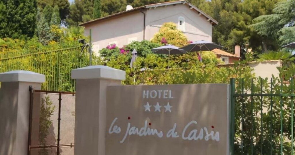  Les Jardins de Cassis - Charming Boutique Comfort + Discover the Top 12 Places to Stay in Cassis for an Unforgettable Vacation