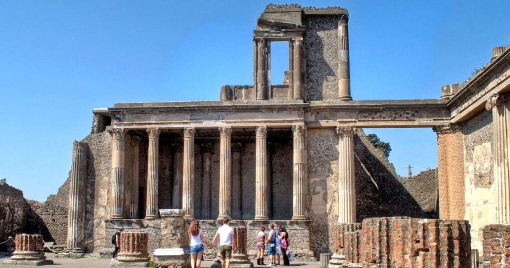 Be Amazed in Pompeii + Top Activities To Do in Italy: The Ultimate Bucket List