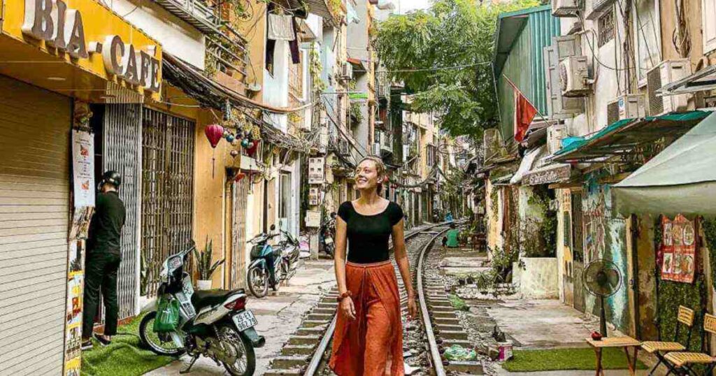 Day 2: Explore Hanoi + Vietnam Intro 9 Day